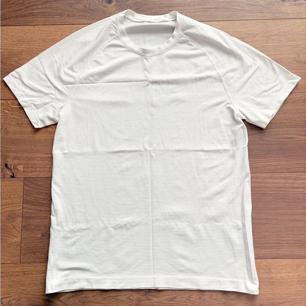 Mens lululemon tee
